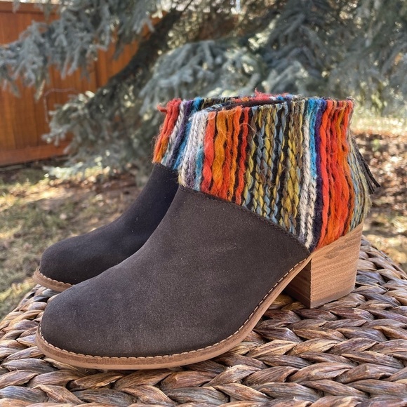 Toms Shoes - Toms Leila Boho Multicolor Striped Woven Yarn Brown Suede Chunky Heel Ankle Boot